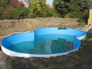 �ttaformad pool